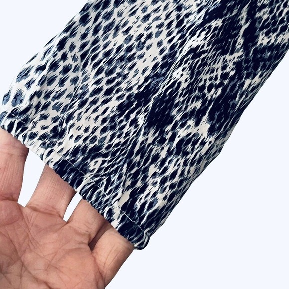 SOFT JOIE Sz XS Mini Dress Arryn B Navy Snake Print Elastic Waist Raglan Sleeve - Picture 6 of 8